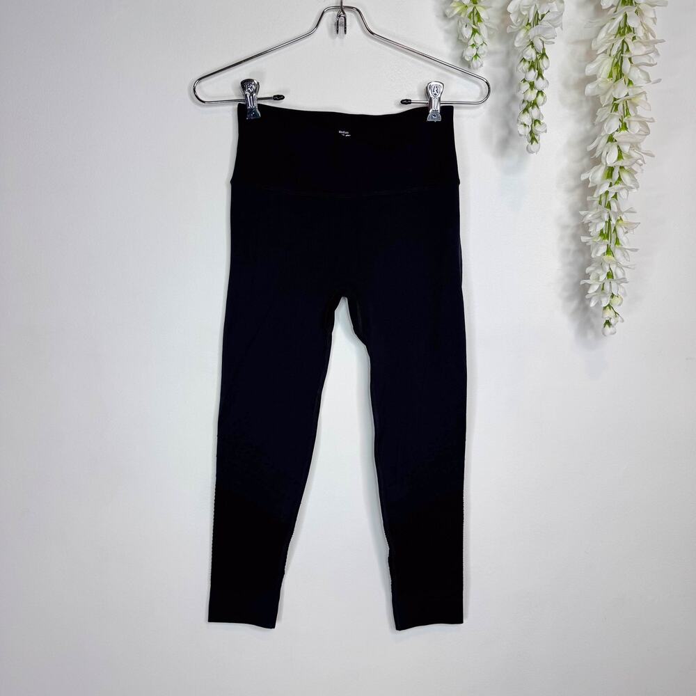 NWT SHEFIT Capri Leggings crossover waistband mesh 3228